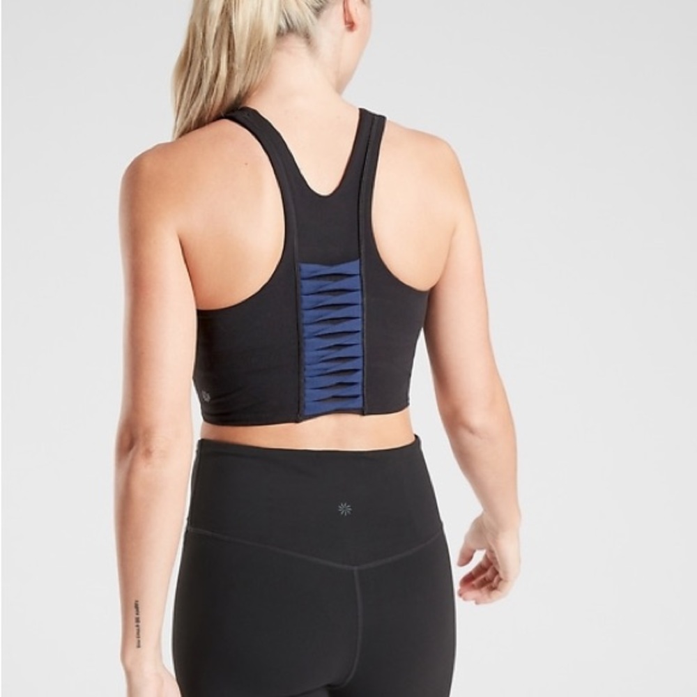 Conscious Twist Crop in Powervita™ A-C Athleta Racerback Sports Bra